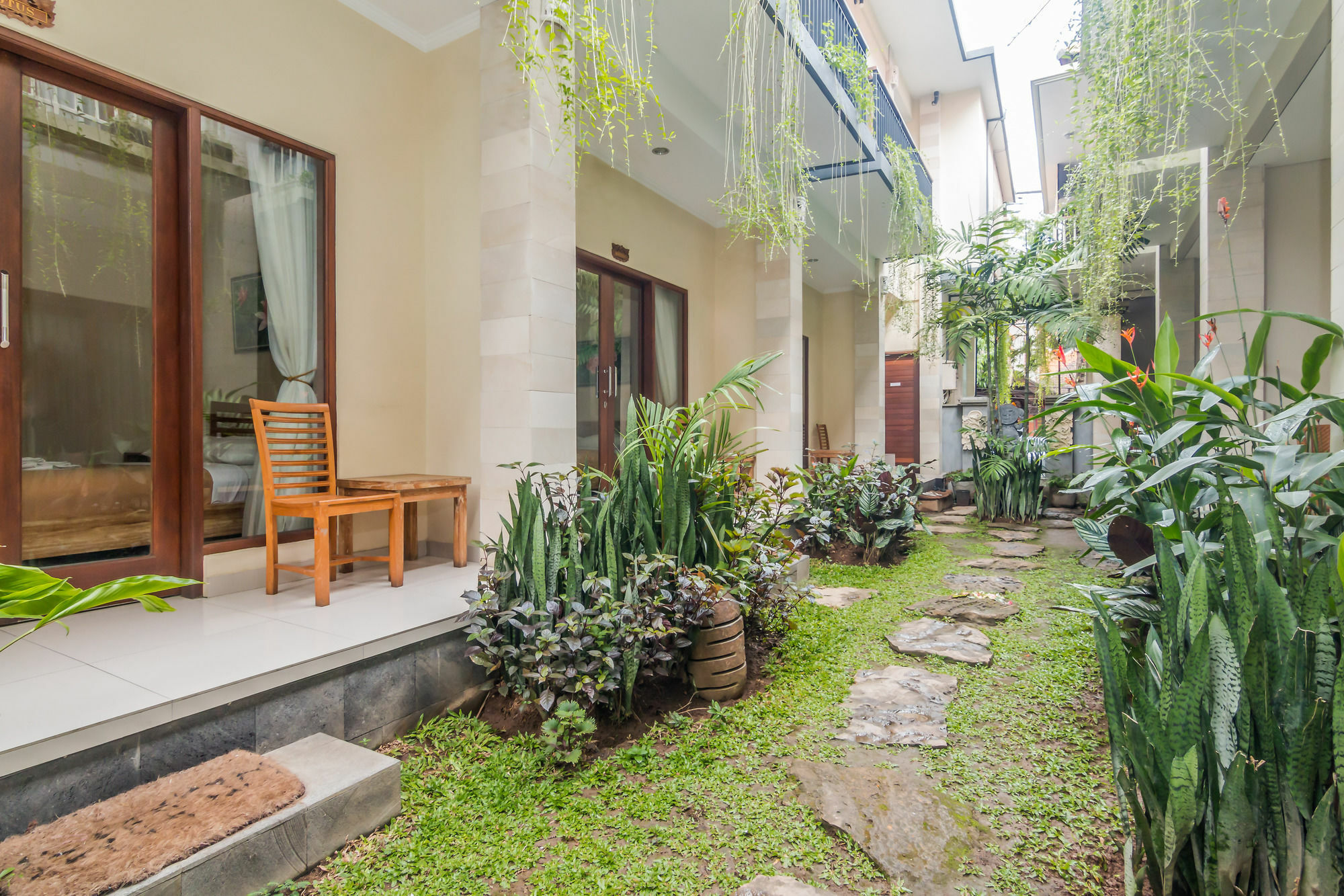 Zen Rooms Ubud Pengosekan 1 Zewnętrze zdjęcie